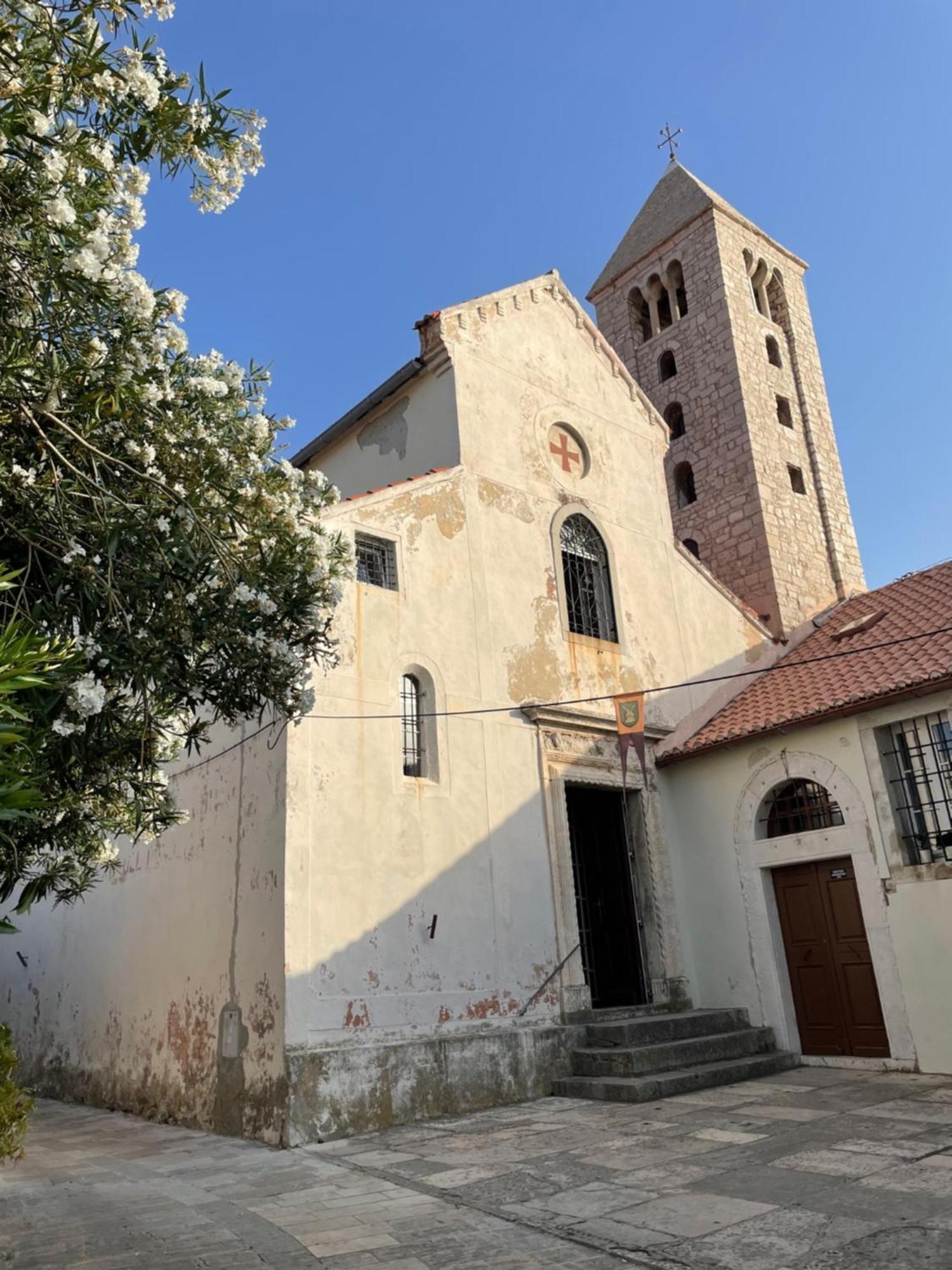 Charming Villa Rab Rab Town Exterior photo