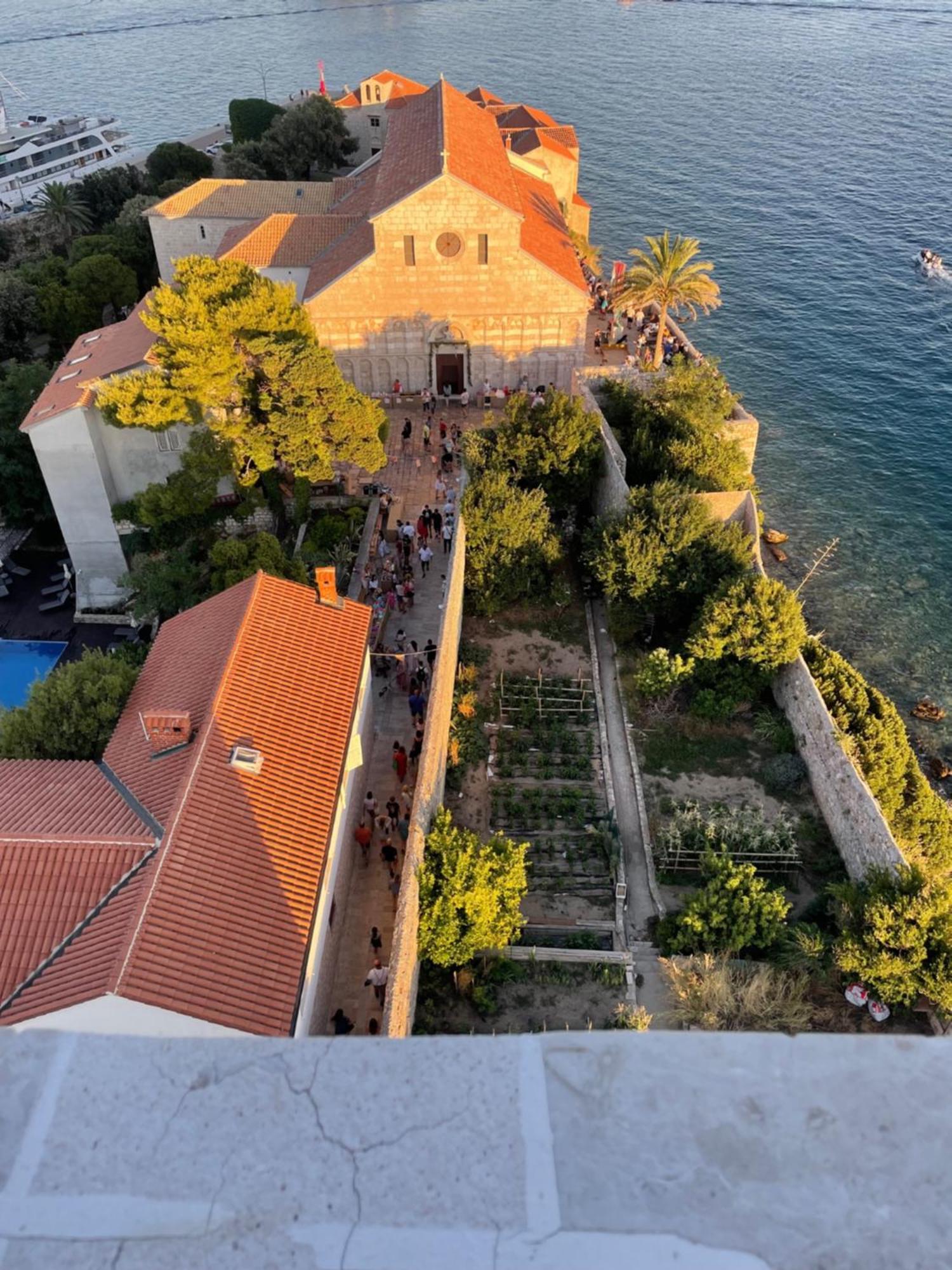 Charming Villa Rab Rab Town Exterior photo