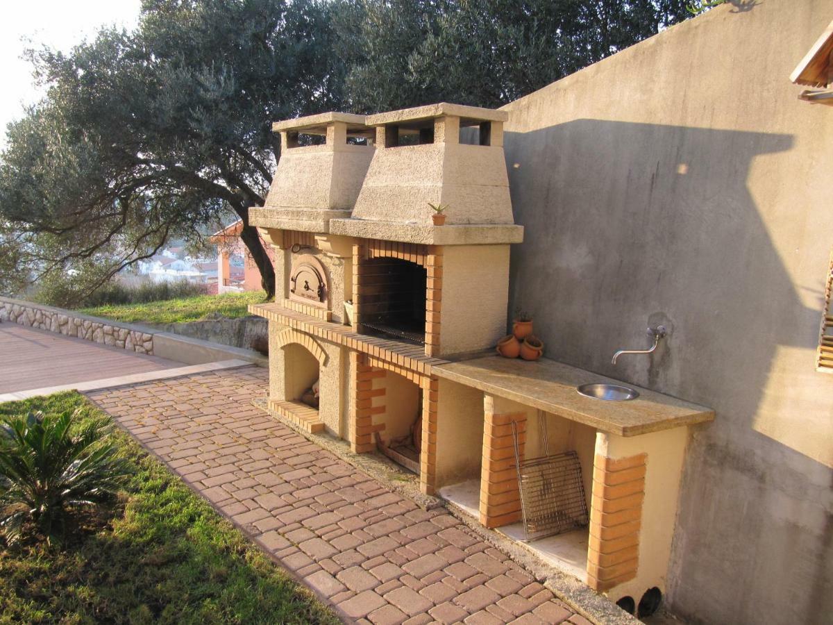 Charming Villa Rab Rab Town Exterior photo